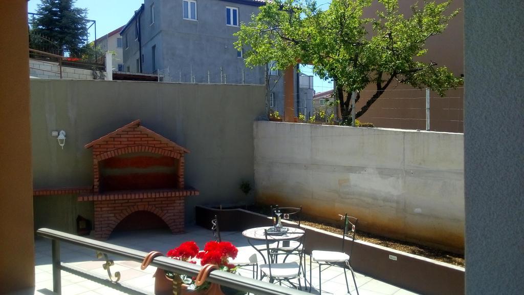 Villa Duje Old Town Trogir Exterior photo